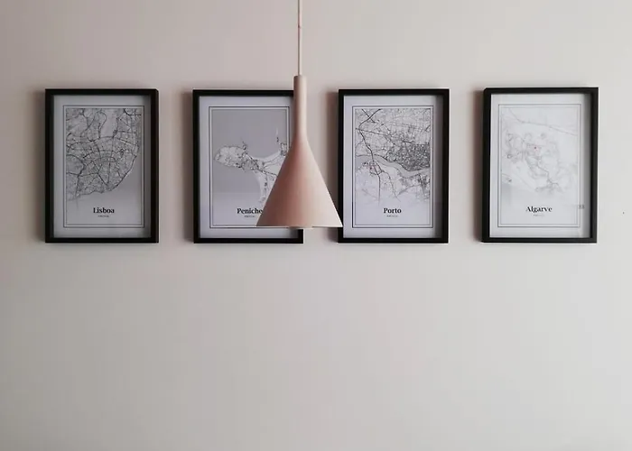 Filete, Design House In Peniche's Old Town بيت للعطل بينيش