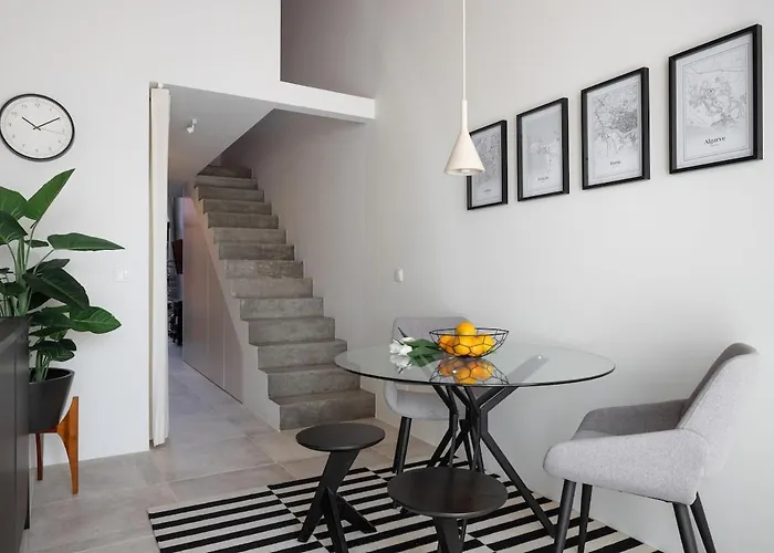 Filete, Design House In Peniche's Old Town بينيش