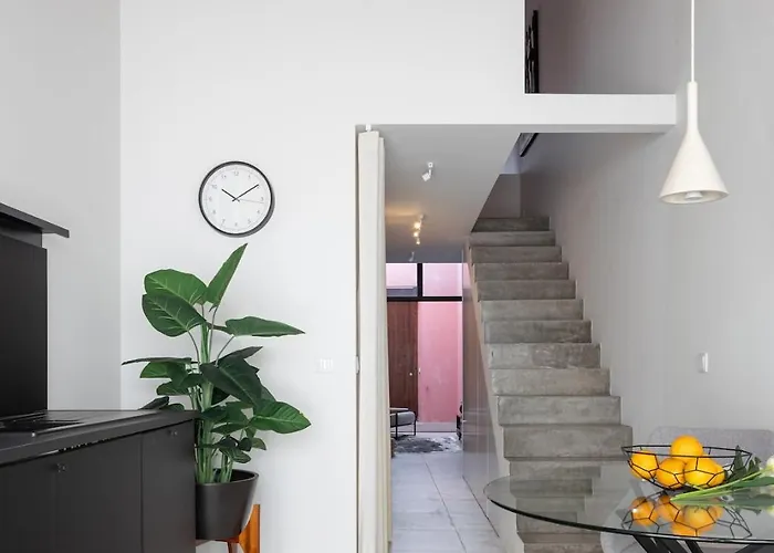 Filete, Design House In Peniche's Old Town بيت للعطل بينيش